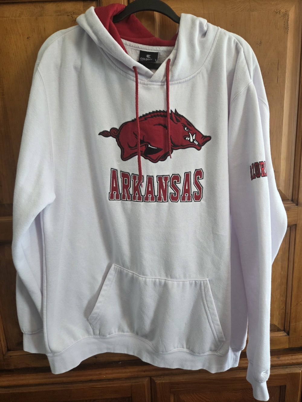 Colosseum White and Red Arkansas Graphic Pullover Hoodie